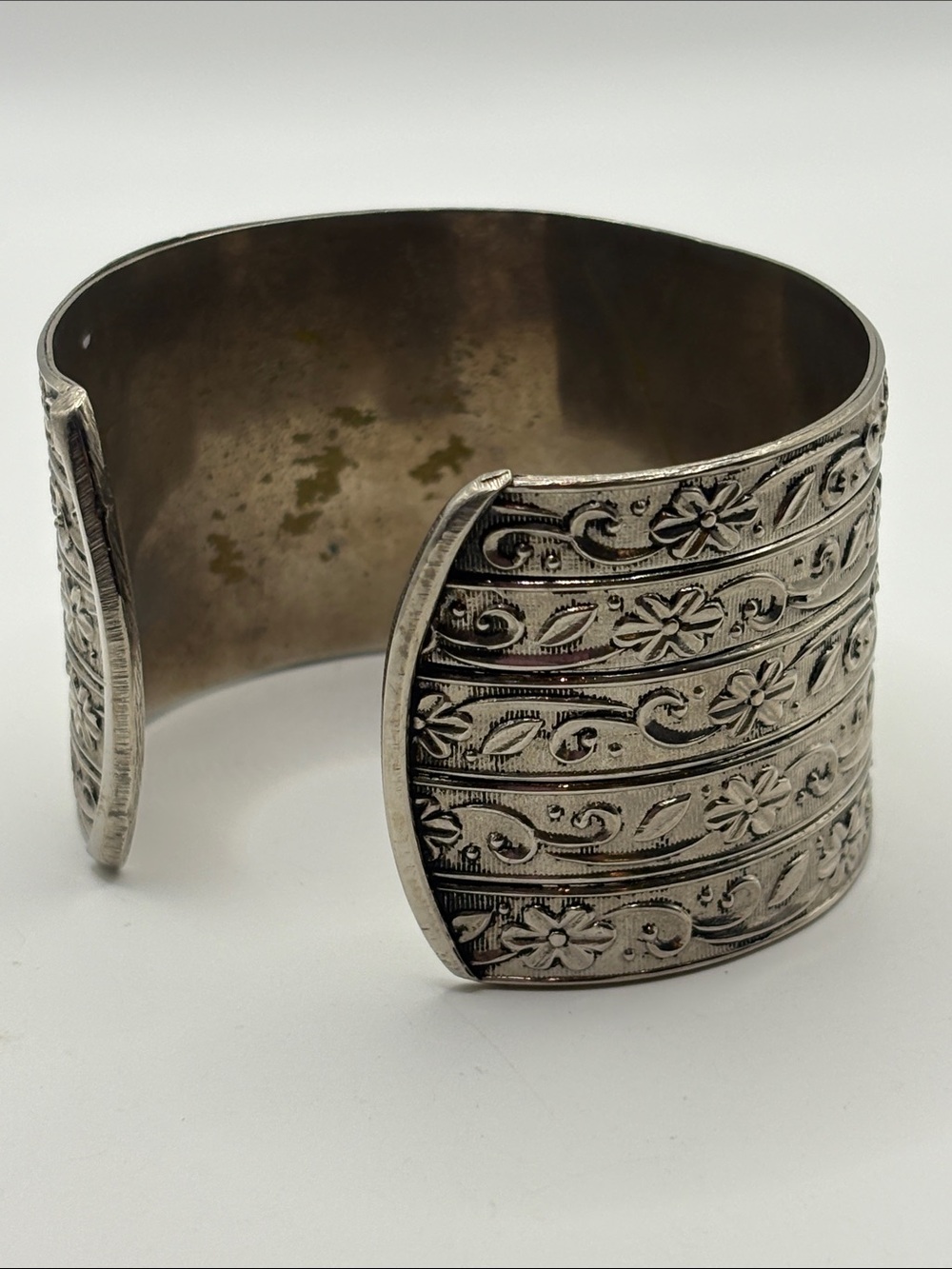Silver Wide Artisian Floral Wide Cuff Bracelet with Textured Teardrop Accent 8” - Picture 3 of 8